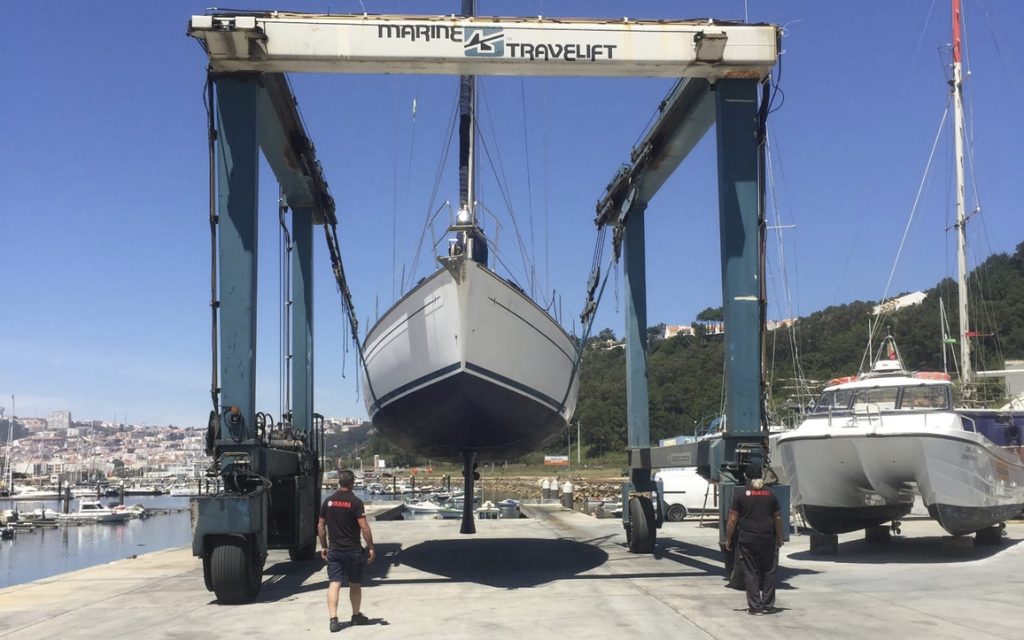 jetski yamaha materialyamaha jetskiyamaha pinturas pesca orca atlanticmarine flyboard zapataracing docapestas travelliftnazare